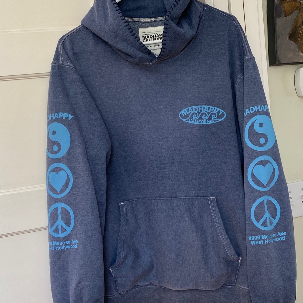 MadHappy size XL navy blue with light blue contrast CALIFORNIA lettering